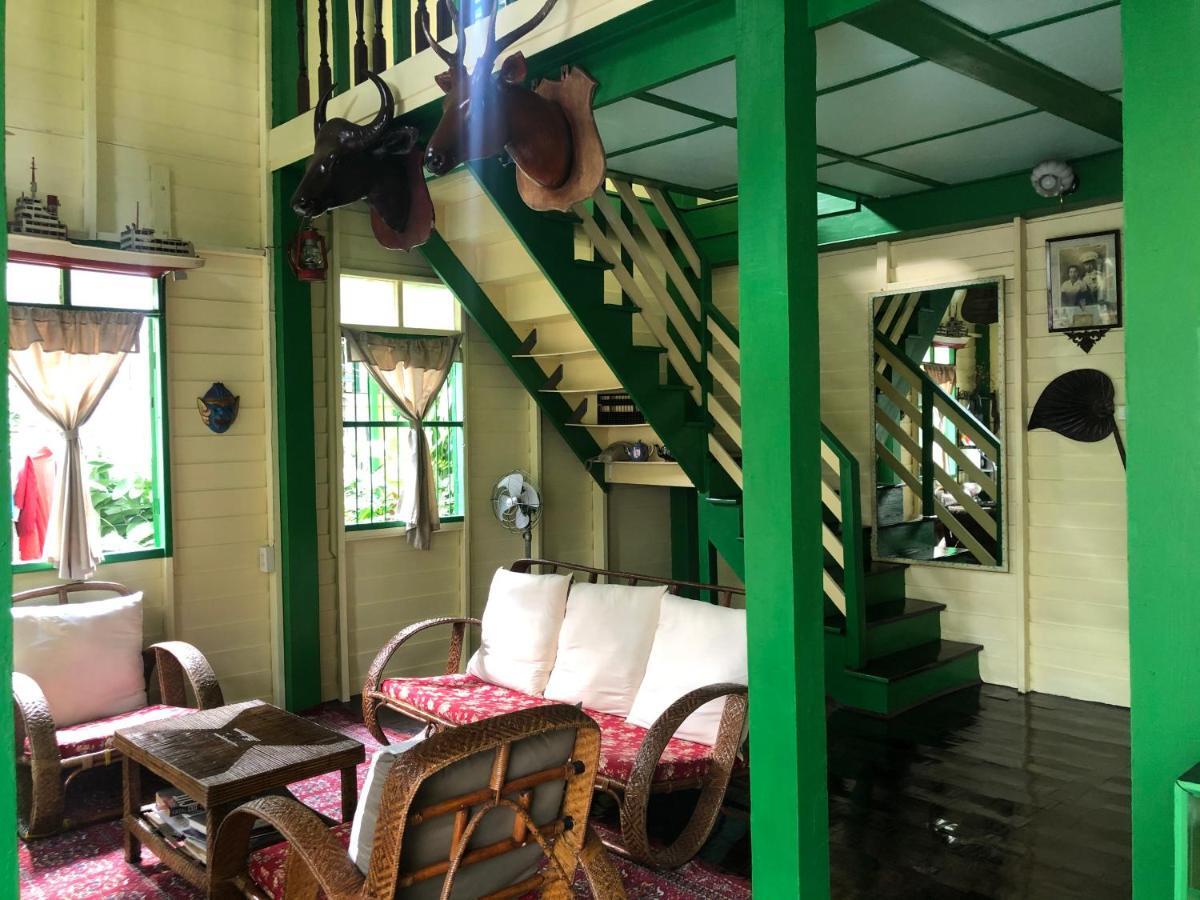 Bed and Breakfast Baan Tepa Boutique House Bangkok Exterior foto
